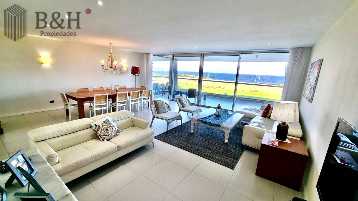 Apartamento en venta en Playa Brava