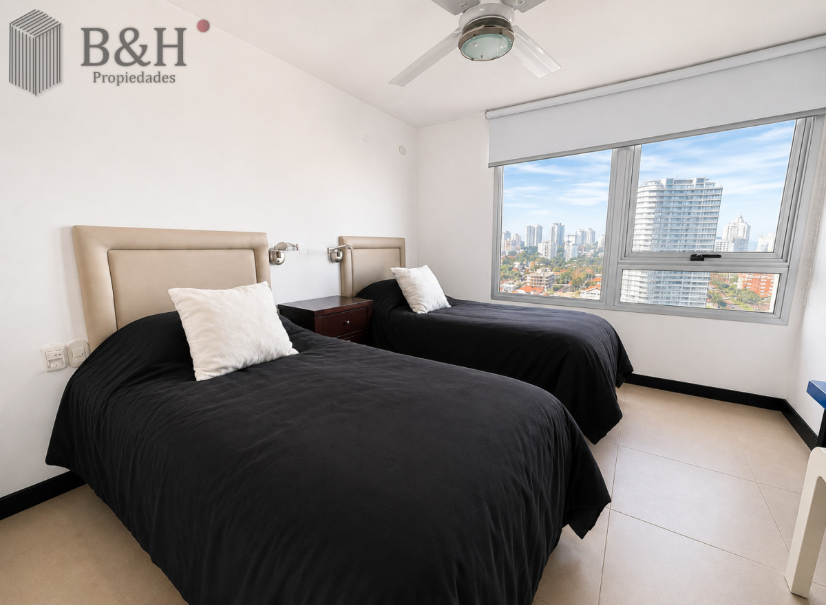 Venta Alquiler Apartamento 3 Dormitorios Playa Mansa Punta del Este · Foto 8