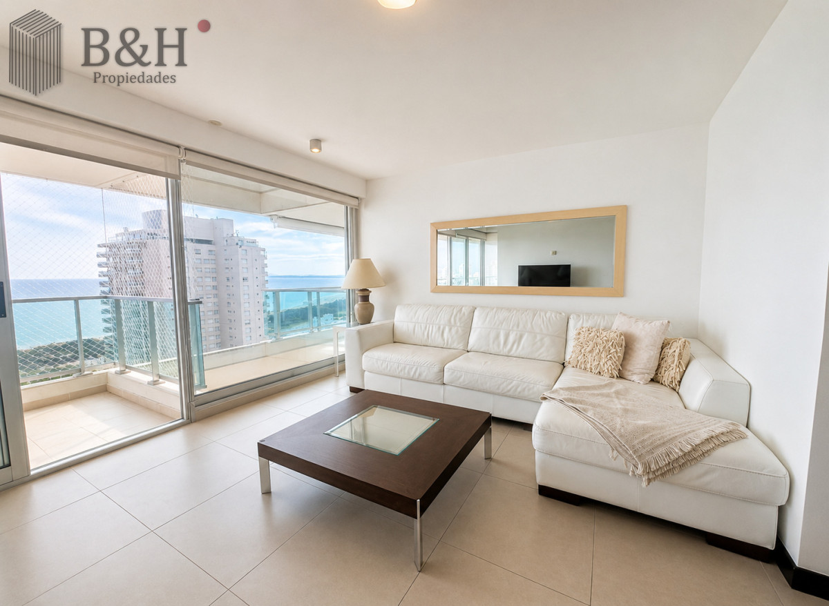 Venta Alquiler Apartamento 3 Dormitorios Playa Mansa Punta del Este · Foto 2