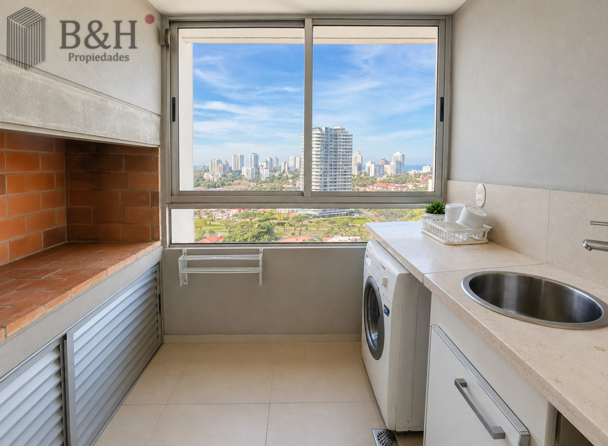 Venta Alquiler Apartamento 3 Dormitorios Playa Mansa Punta del Este · Foto 11