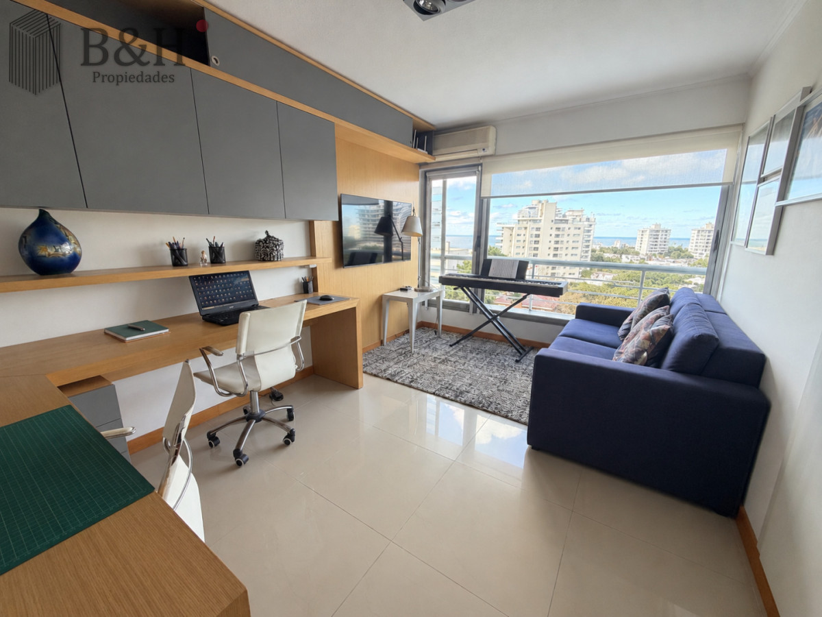 Apartamento 3 Dormitorios Avenida Roosevelt Punta del Este Cochera · Foto 12