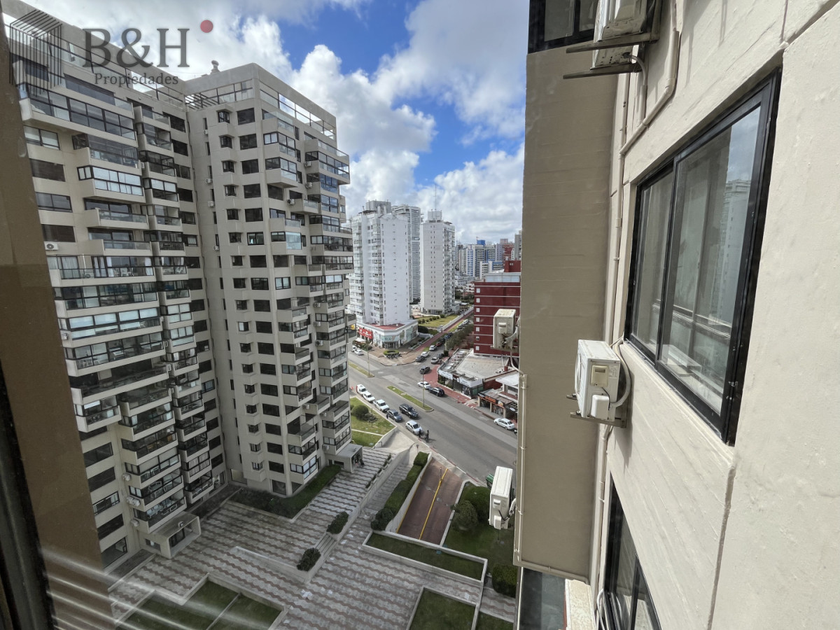 Apartamento 3 dormitorios Vista al Mar Punta del Este · Foto 9