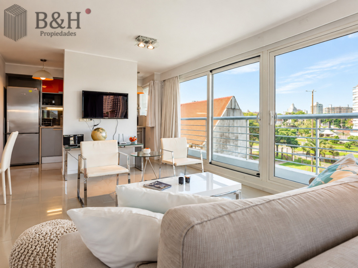 Moderno Apartamento de 1 Dormitorio en Suite a pasos del mar. Playa Mansa, Punta del Este · Foto 5