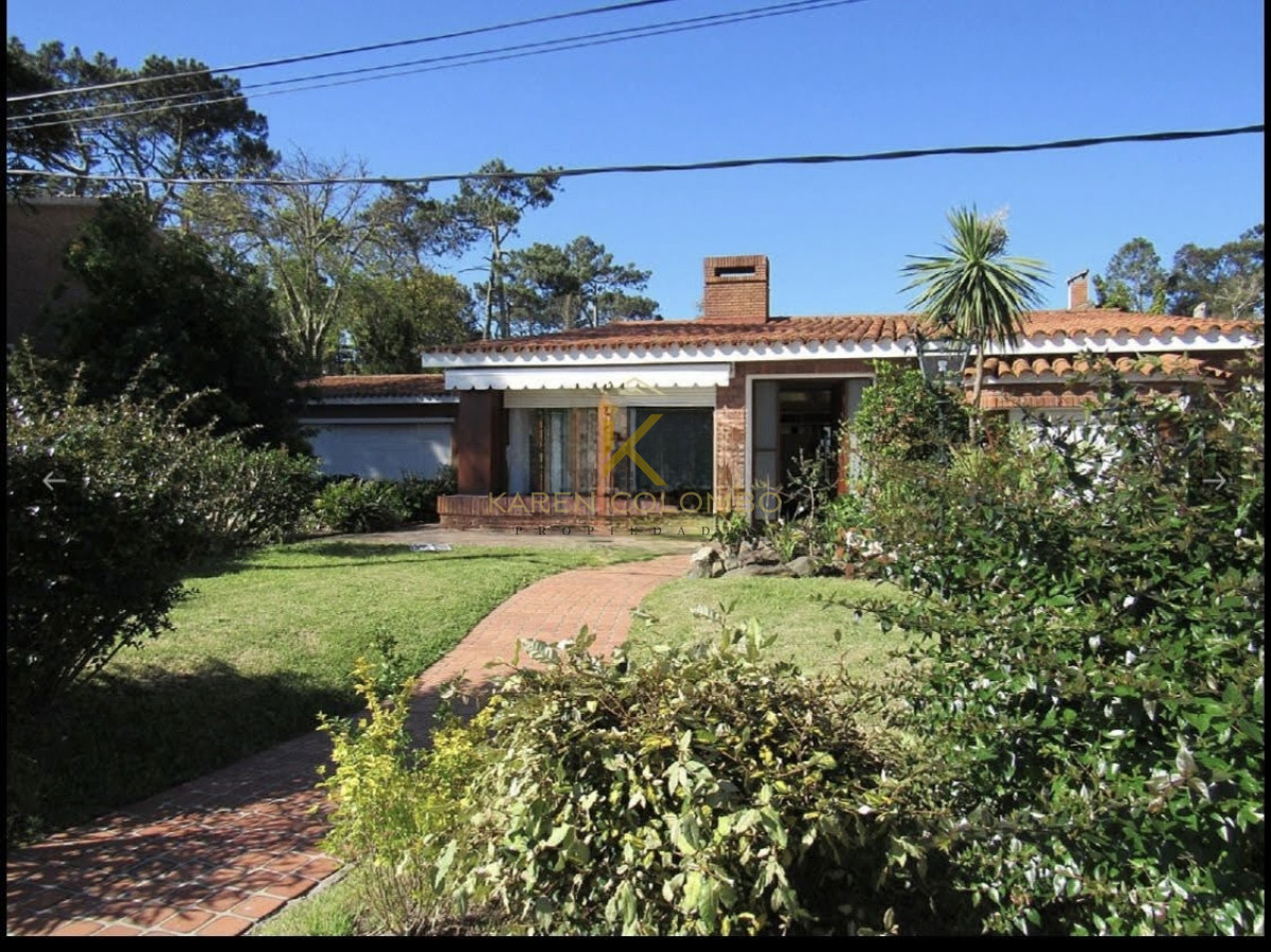 Casa en alquiler en Playa Mansa
