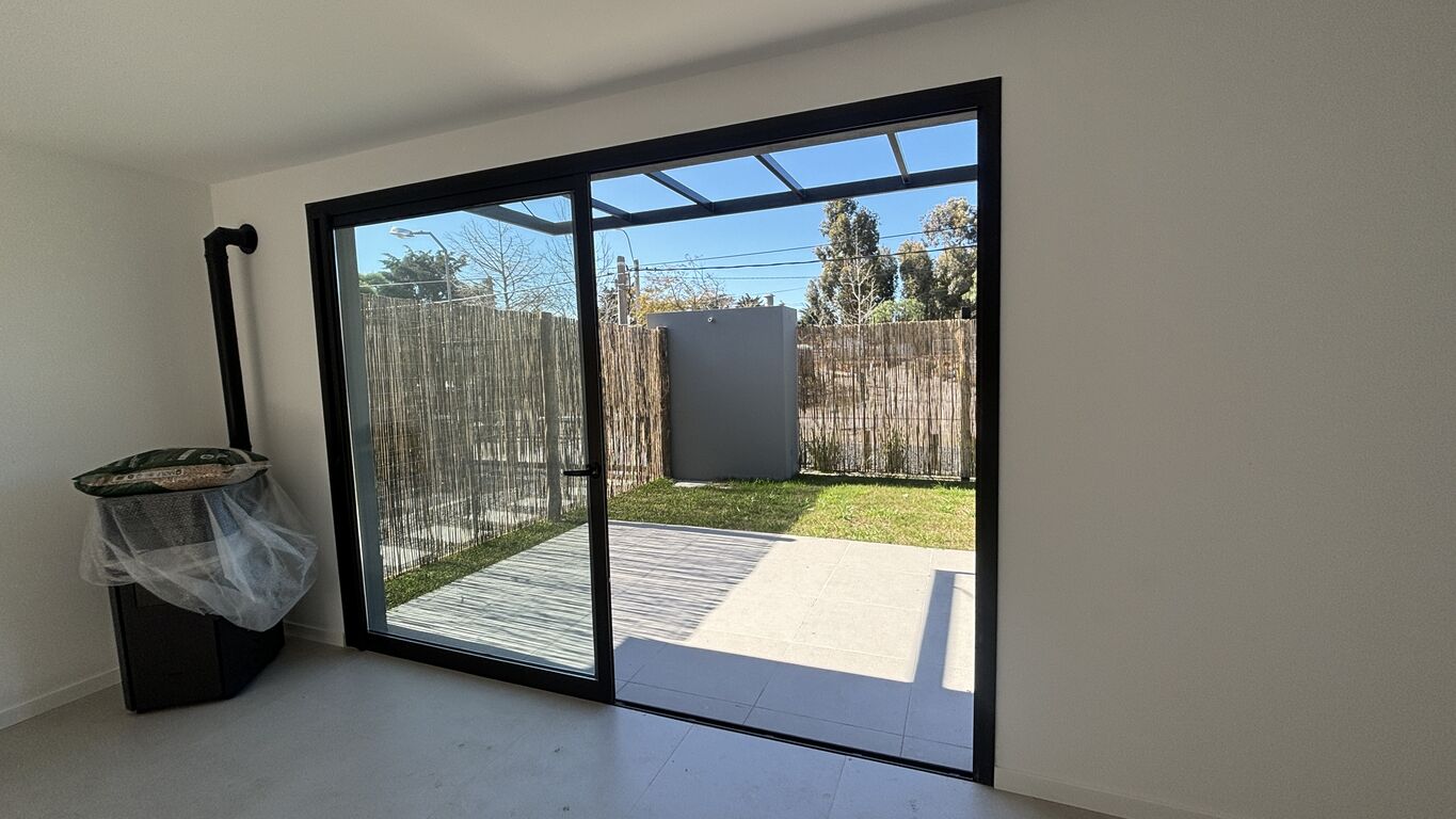 ESTRENÁ CON GRAN JARDÍN · Photo 7