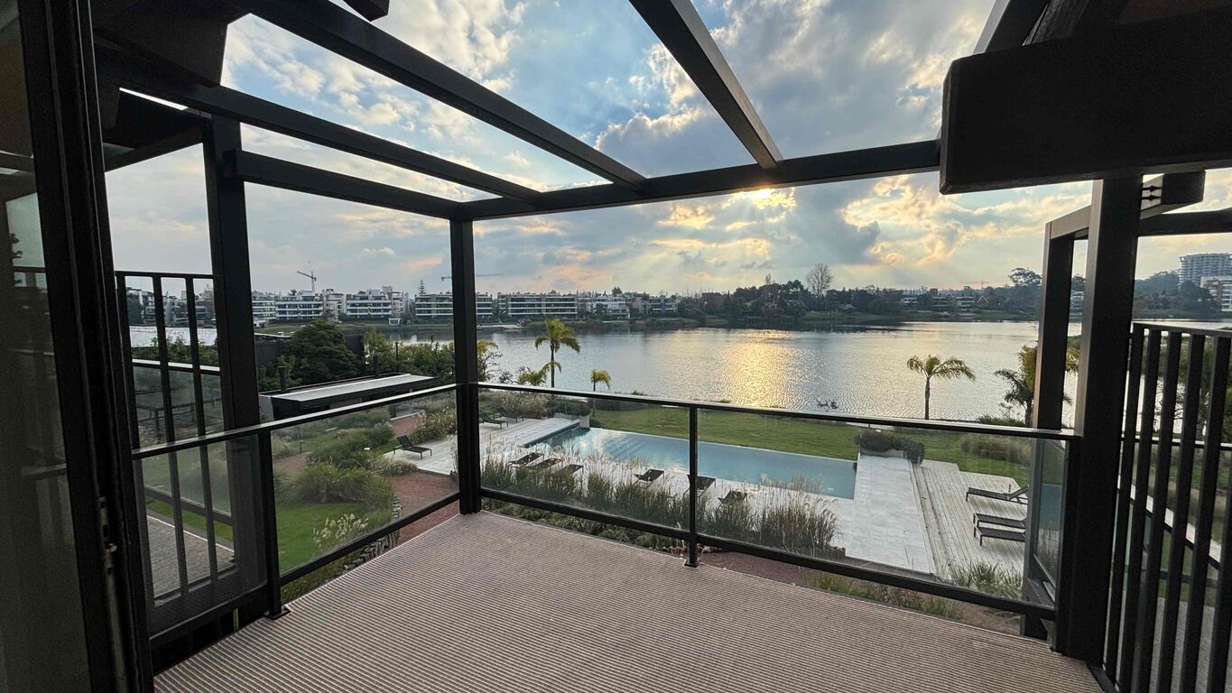 MONOAMBIENTE SOBRE EL LAGO