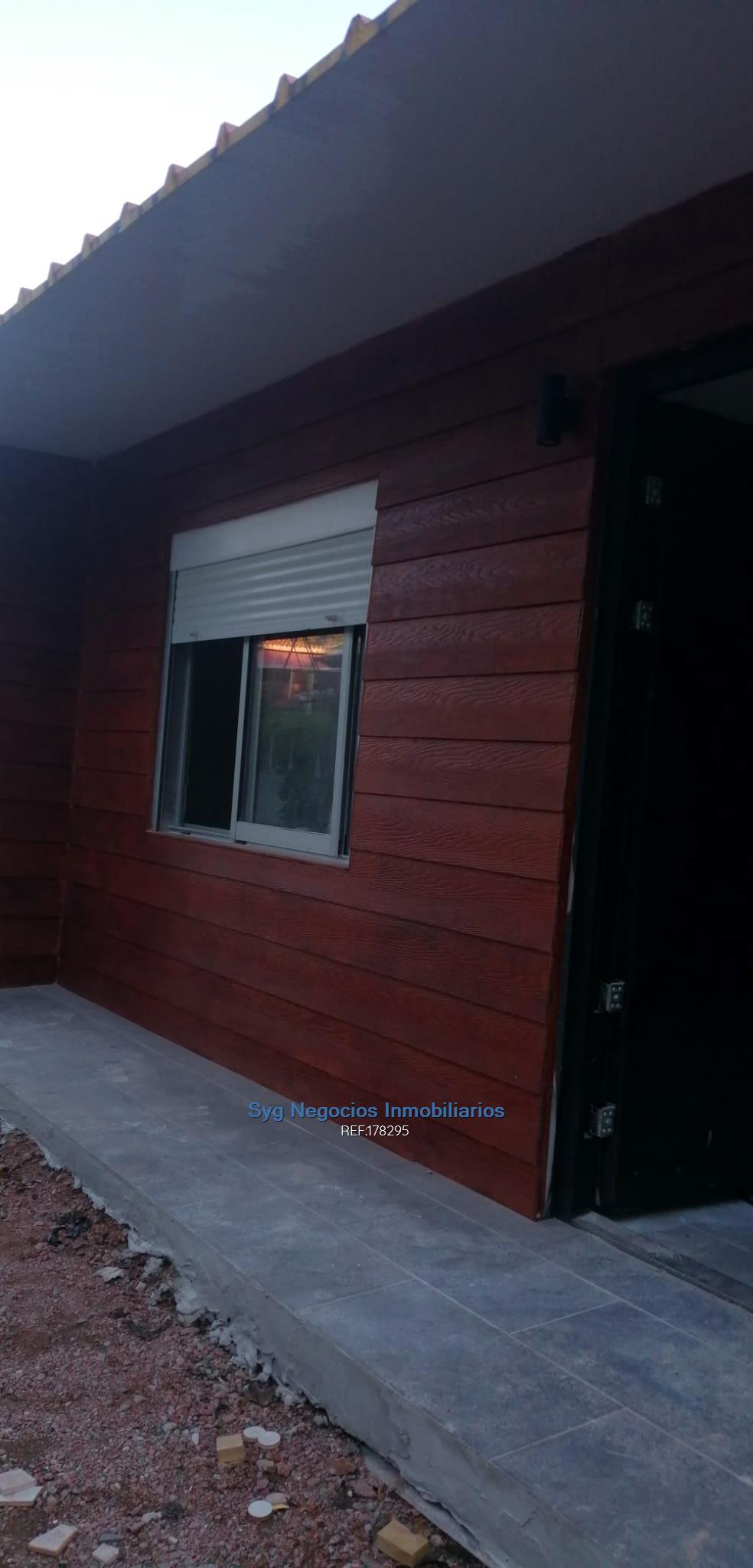 APARTAMENTO, TIPO CASITA, EN PRADO 1 DORMITORIO, cochera, y parrillero