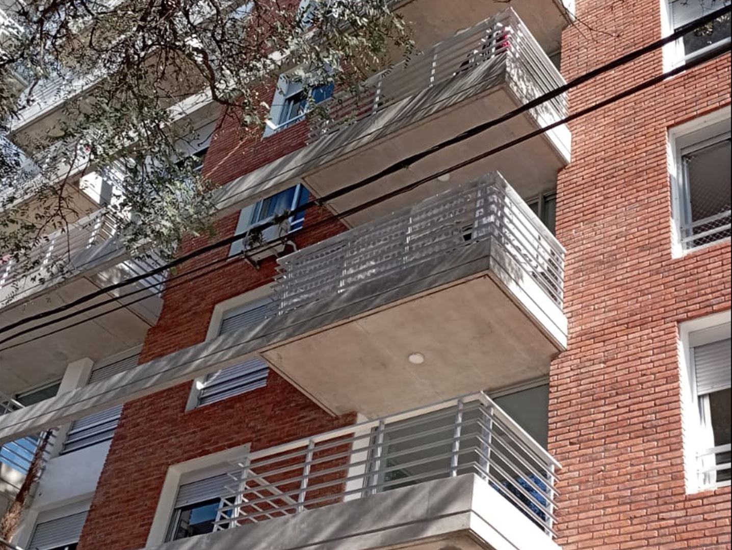 Apartamento 1 dormitorio, edificio de calidad, Gala Pop; s/Bvar Artigas casi tres cruces