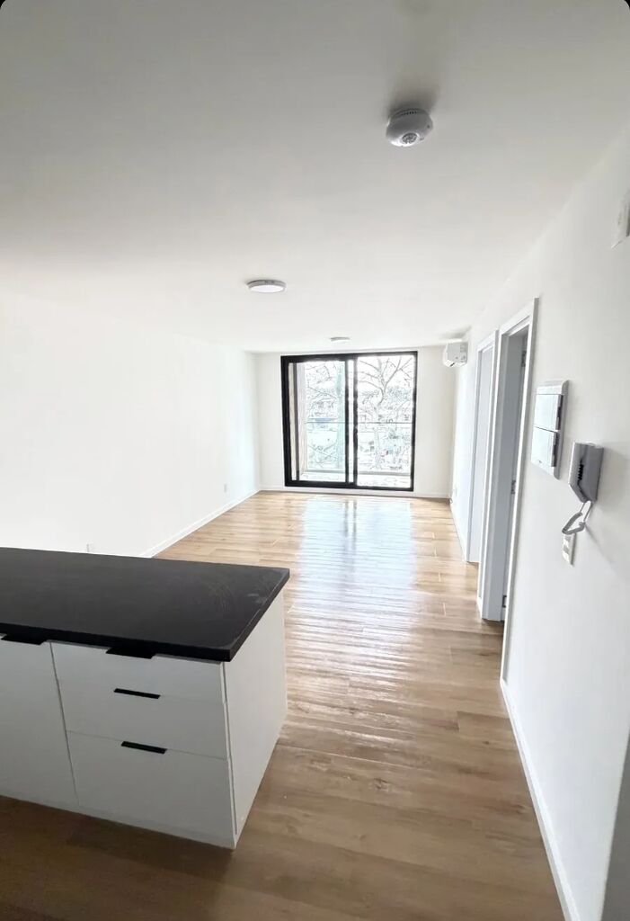 APARTAMENTO A ESTRENAR EN CORDON 1 DORMITORIO EN ALQUILER  José Enrique rodo esq Dr. Pablo de María