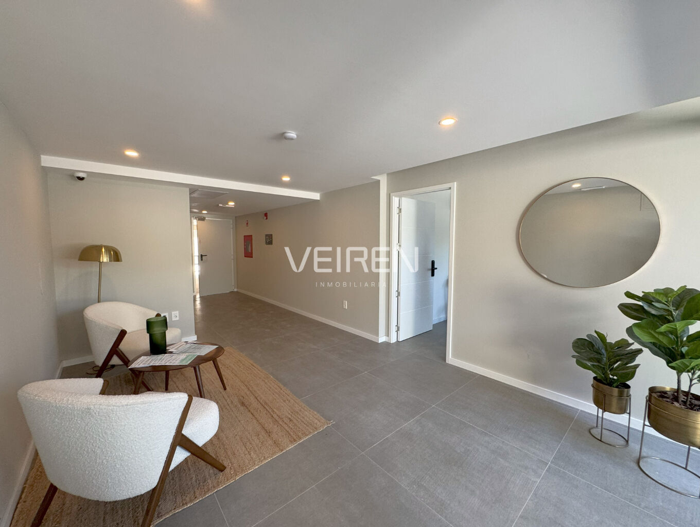 Amplio y luminoso apartamento de 1 dormitorio amueblado en alquiler en el edificio SeaSide.