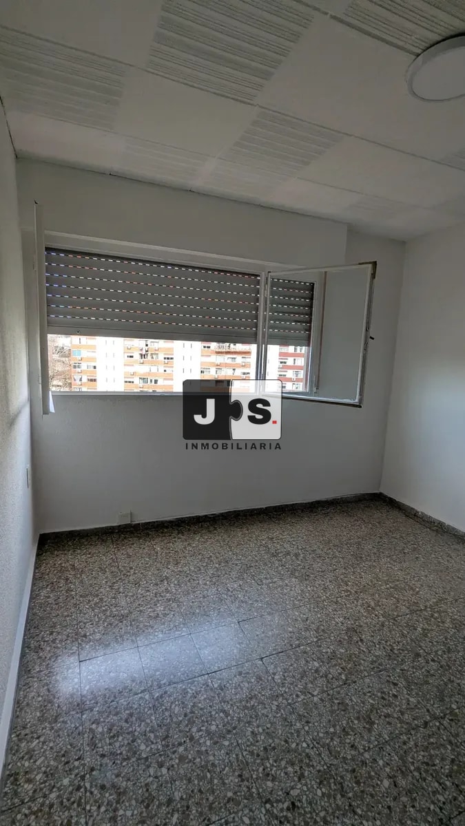 Alquiler de apartamento de 2 dormitorios en Aires Puros