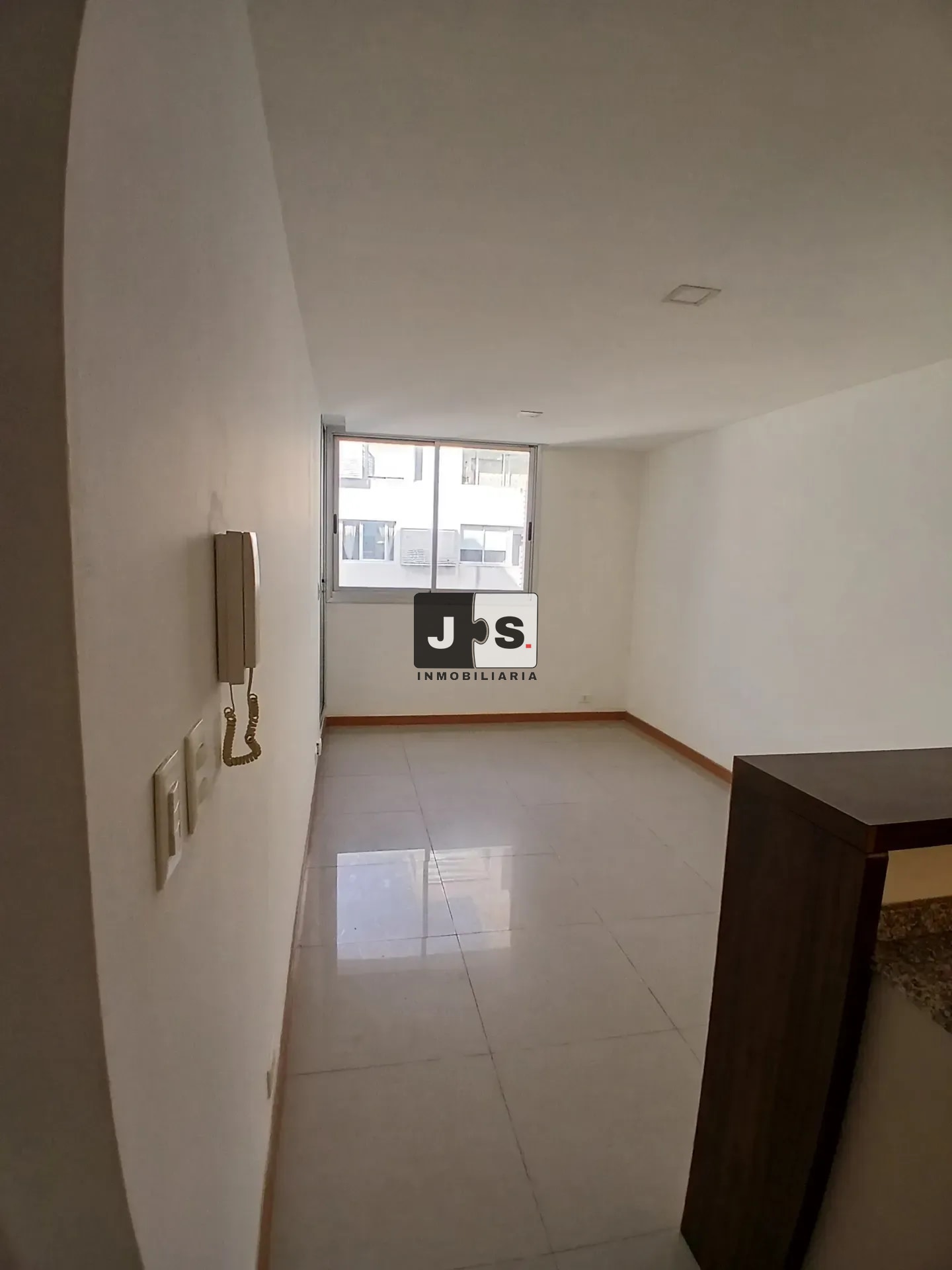Vendo apartamento 1 dormitorio Barrio Cordon