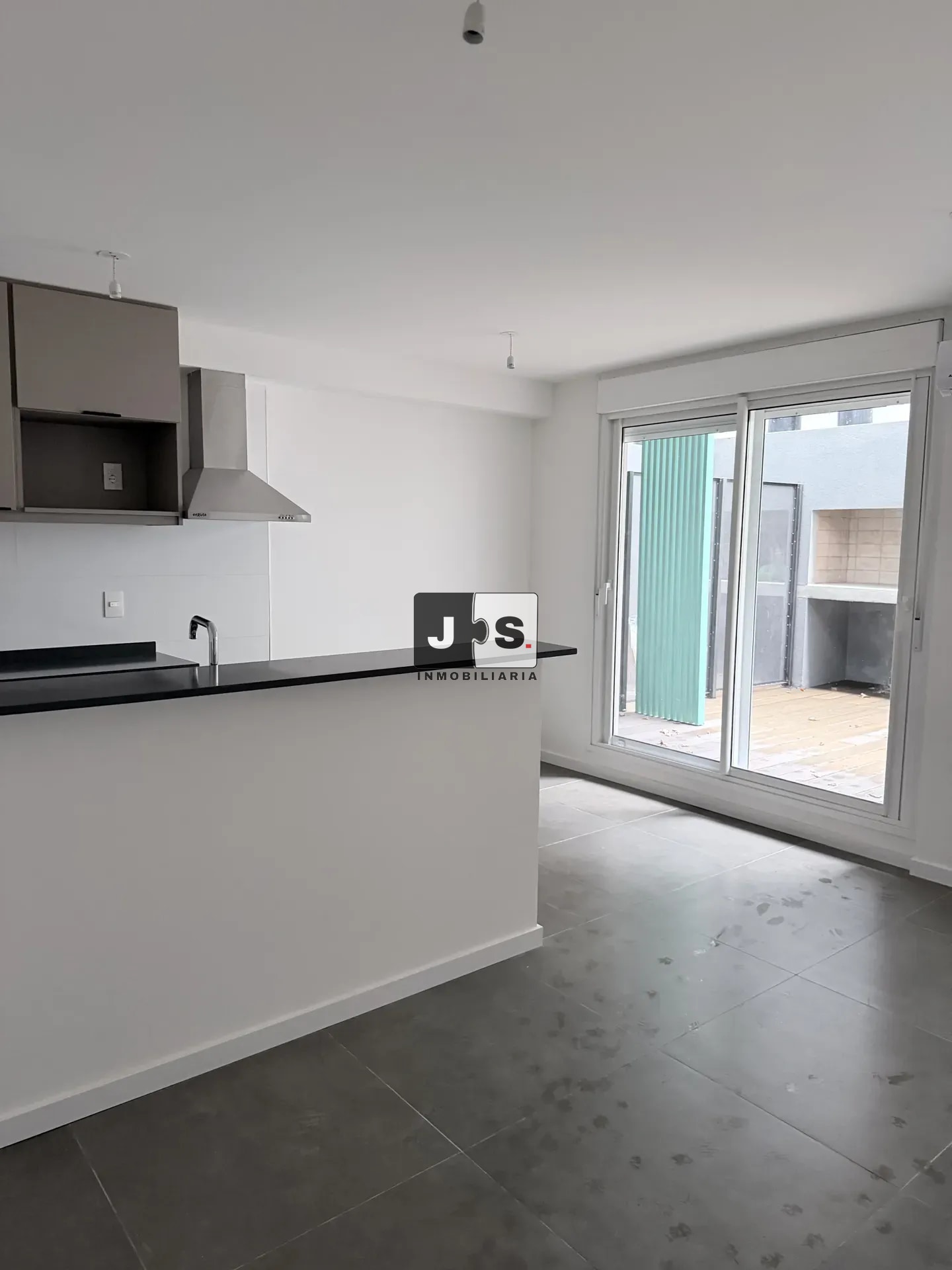 Alquilo Apartamento 1 dormitorio a estrenar con garaje Punta Carretas · Foto 2