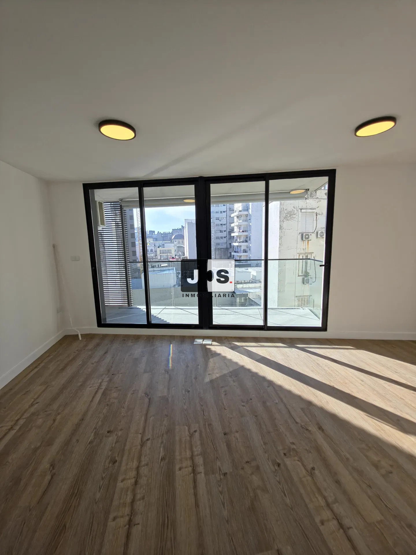 Alquilo Apartamento 1 dormitorio a estrenar Centro