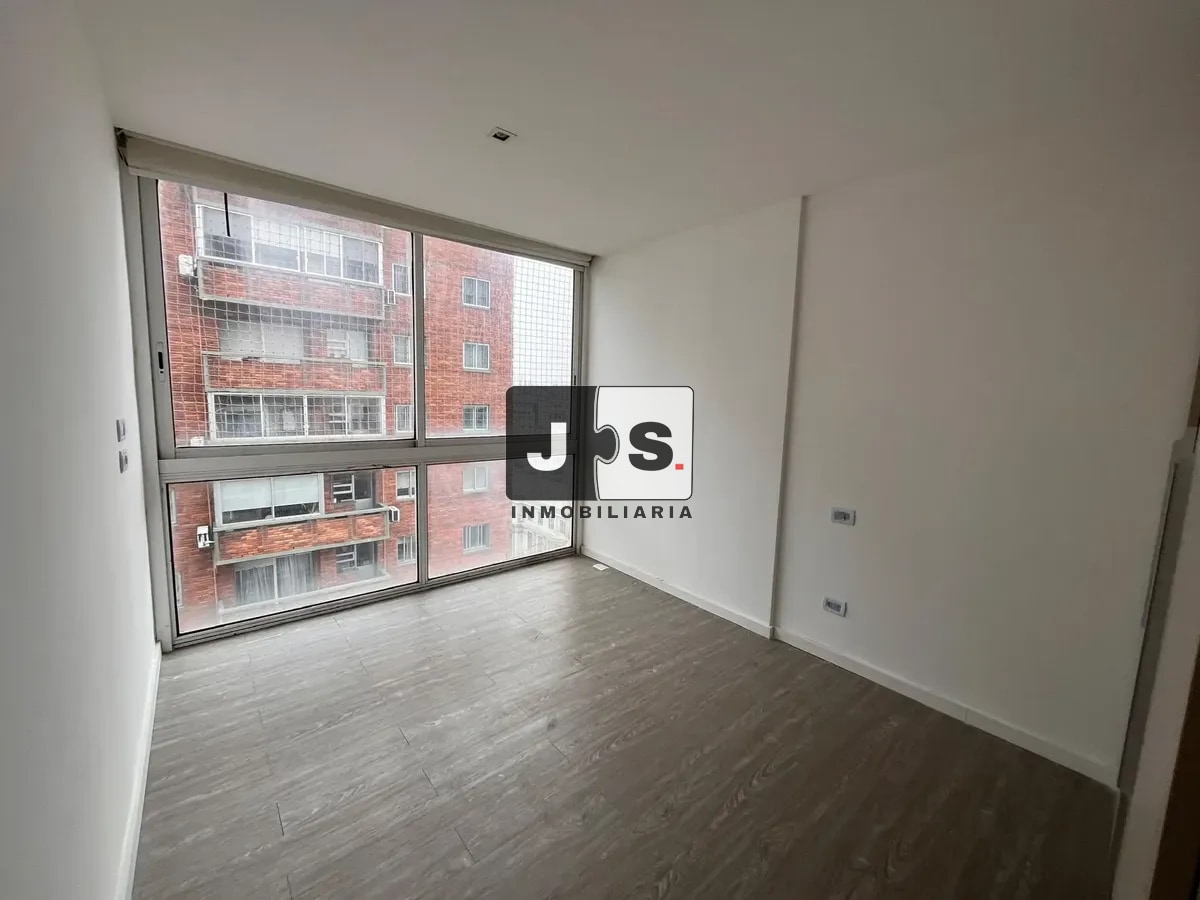 Alquiler de apartamento de 1 dormitorio en Barrio Sur · Foto 11