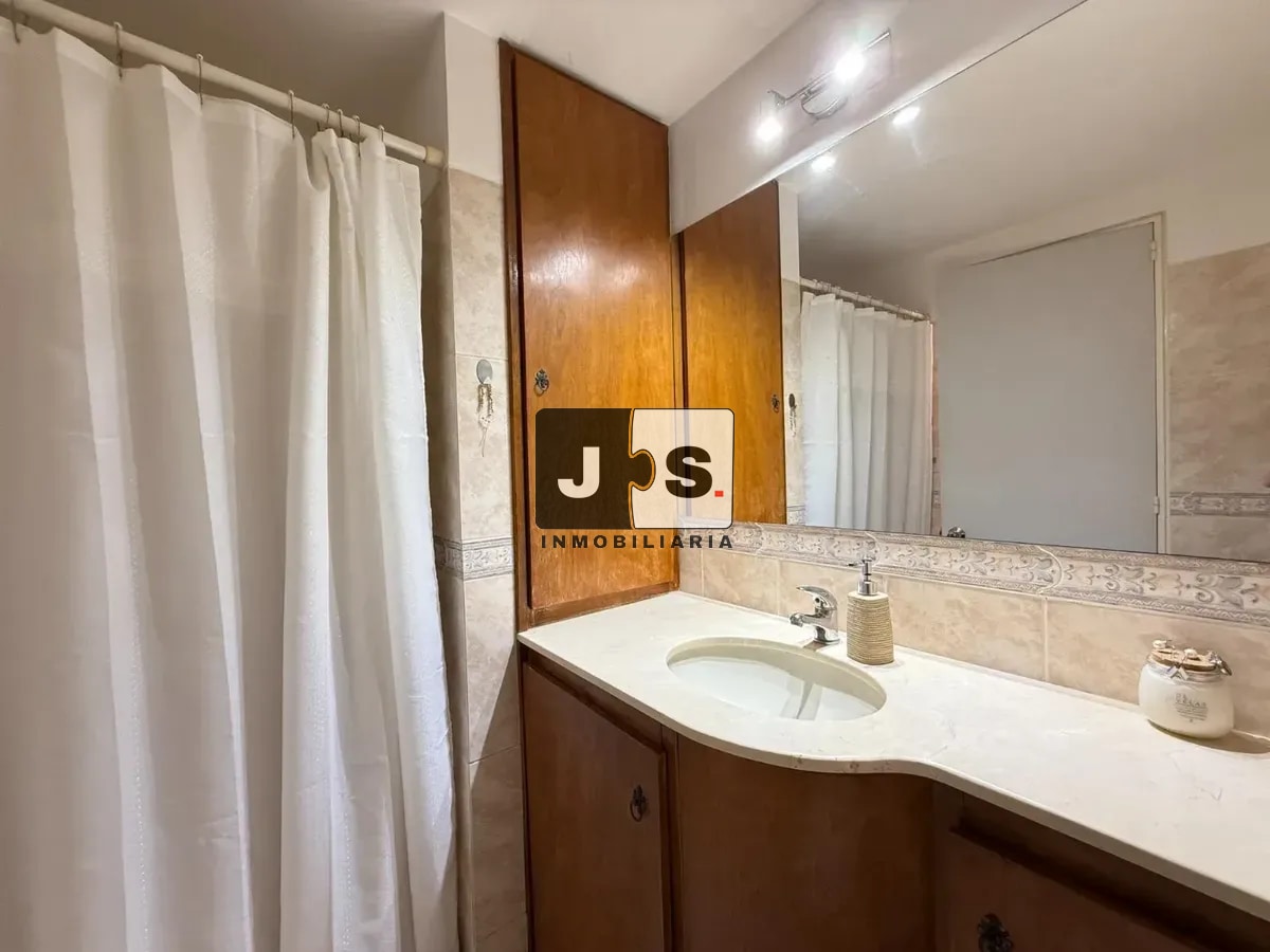 Alquiler de apartamento de 2 dormitorios en Parque Rodo · Foto 11