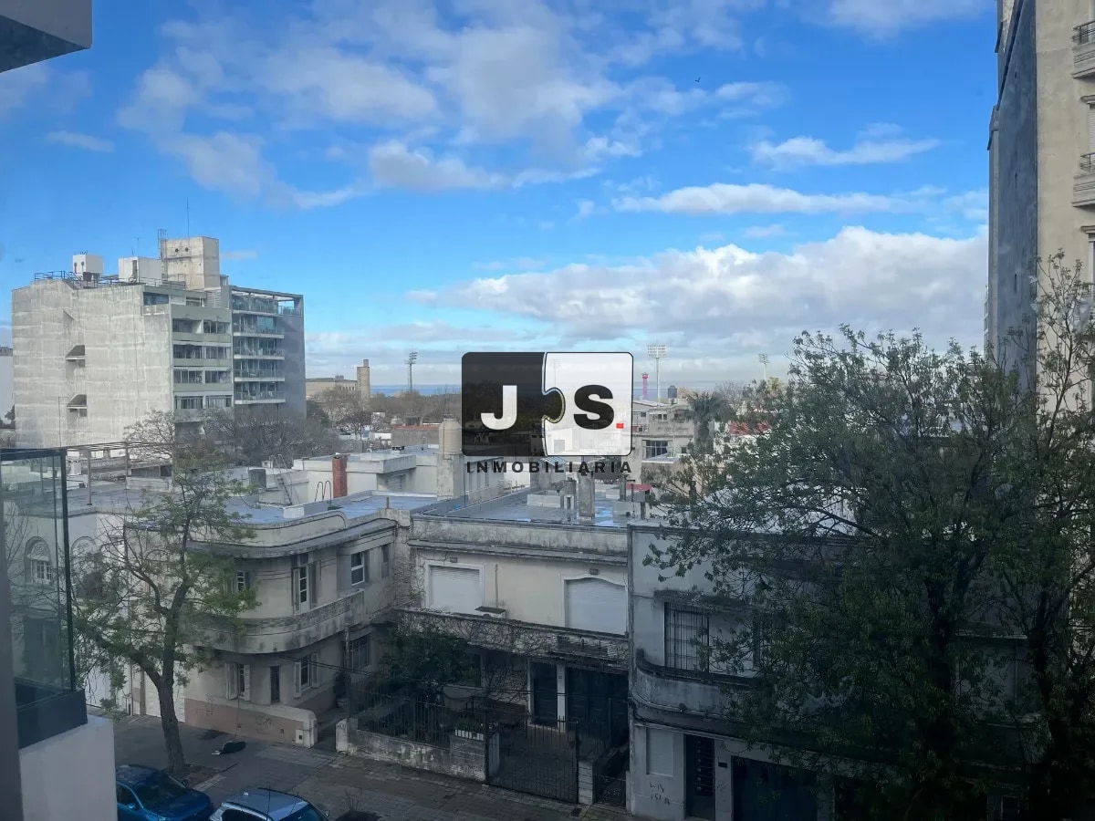 Alquiler de apartamento de 2 dormitorios en Parque Rodo · Foto 12