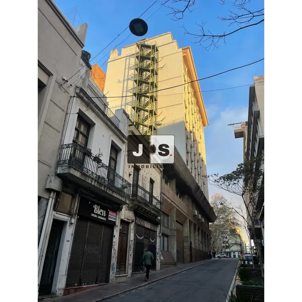 Alquiler local comercial en Ciudad vieja