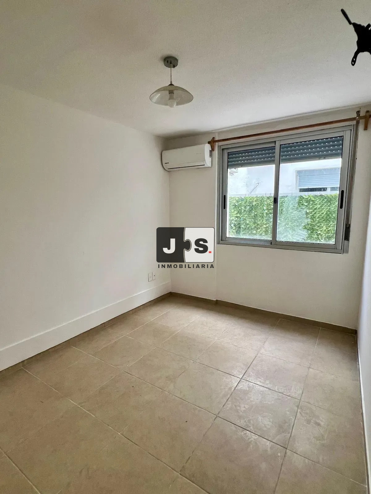 Alquilo Apartamento tipo casa 2 dormitorios con garaje Jacinto Vera · Foto 11