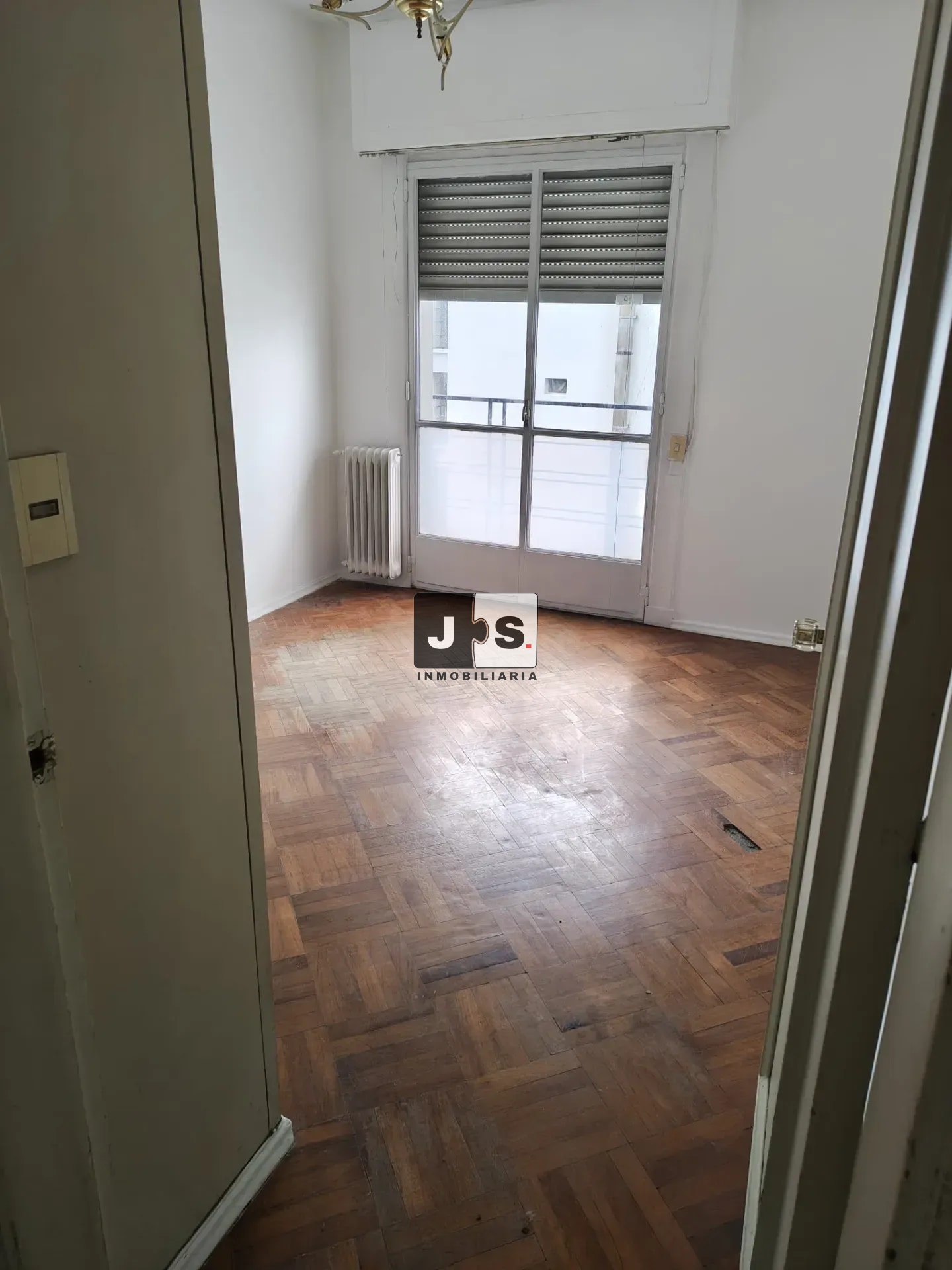 Alquilo apartamento 3 dormitorios c/balcon Barrio Cordon · Foto 9