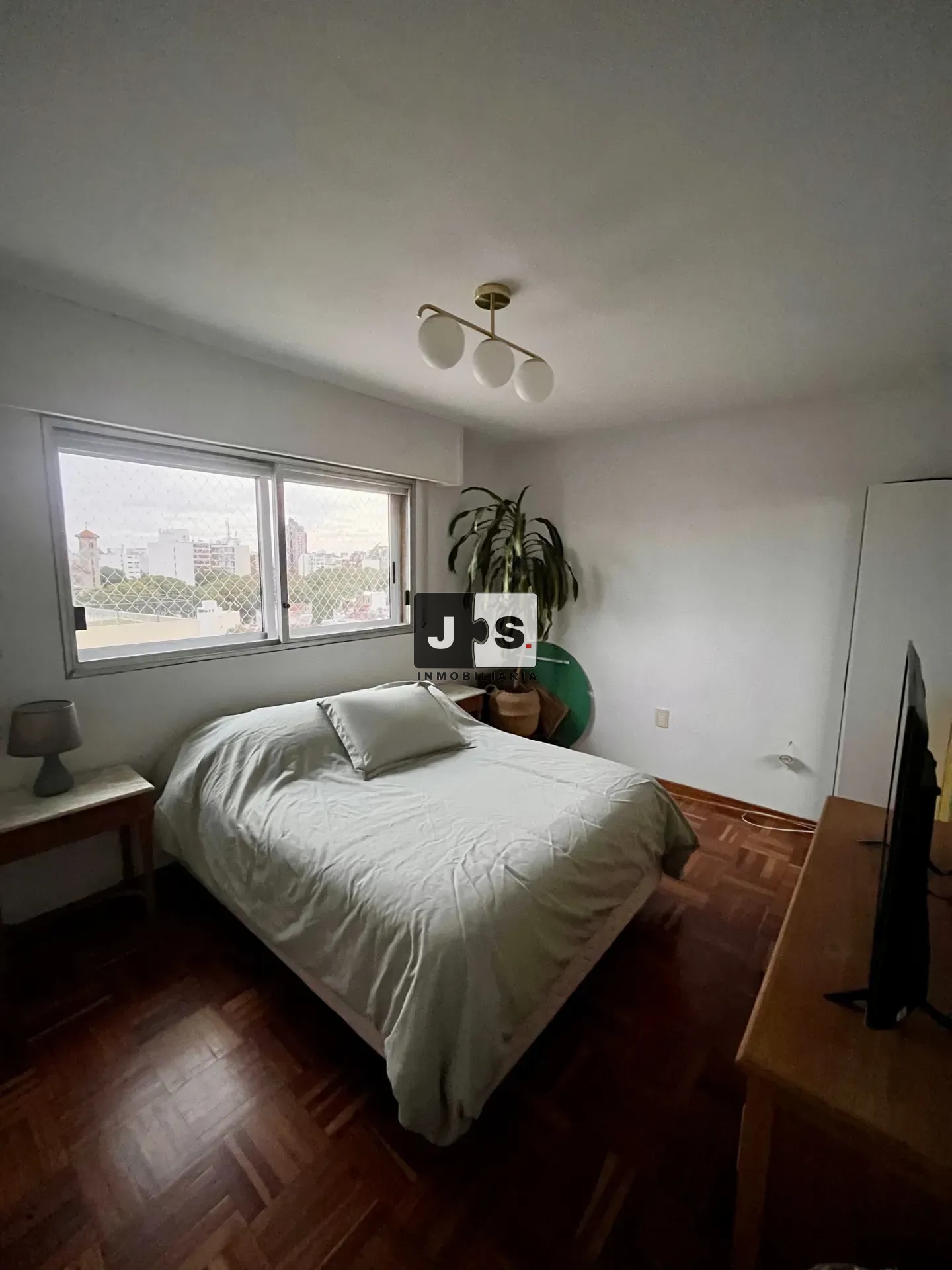 Alquilo apartamento de 3 dormitorios en Pocitos · Foto 12