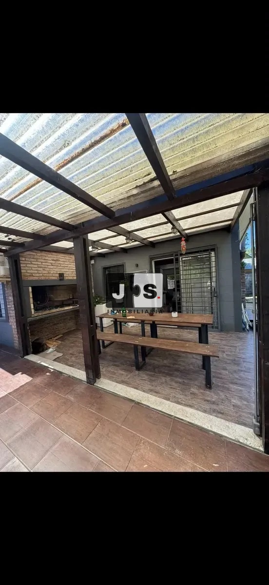 Alquiler de casa de 2 dormitorios en Solymar c/cochera · Foto 12