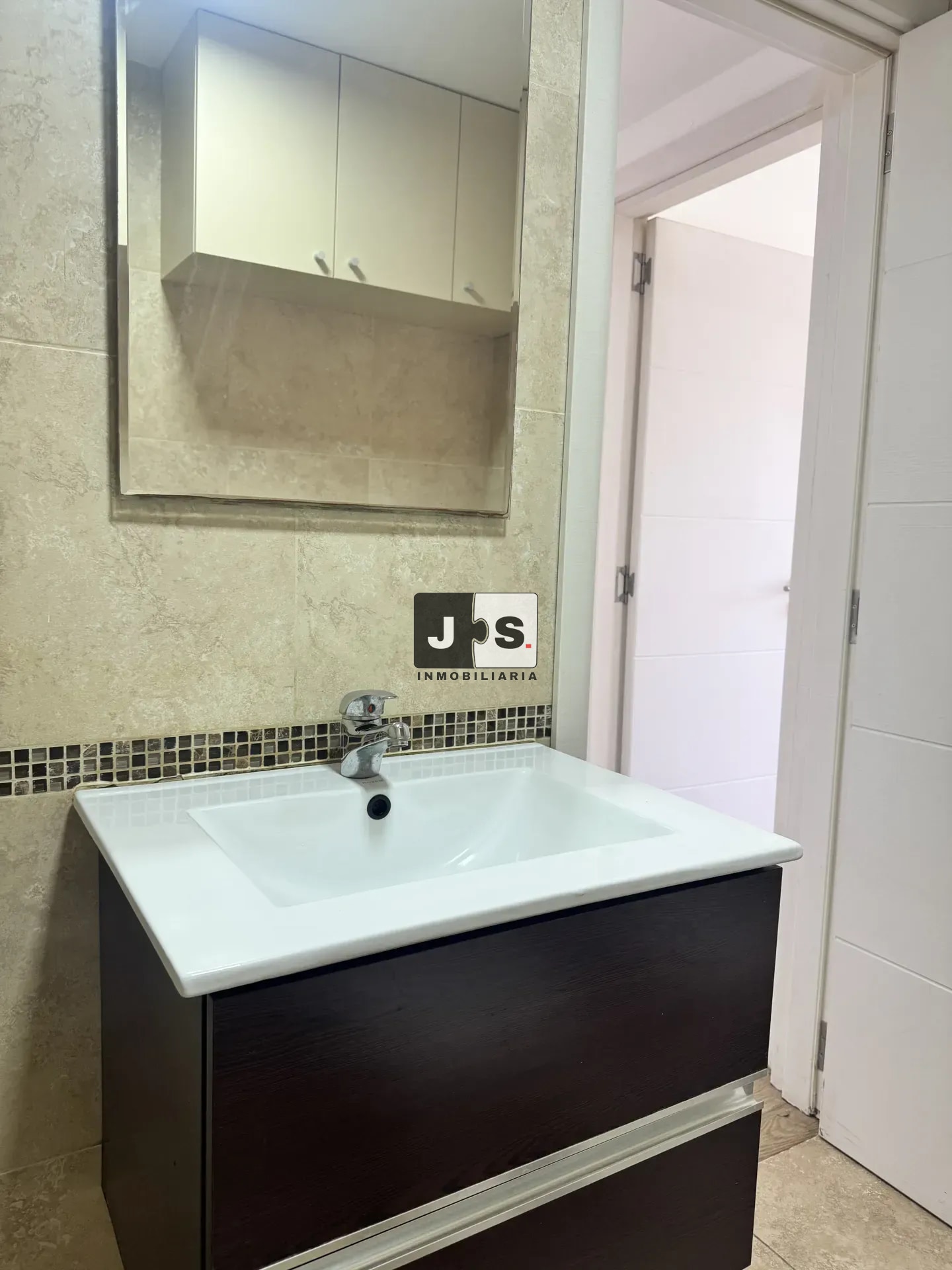 Alquilo Apartamento 1 domitorio Tres Cruces con cochera · Foto 10