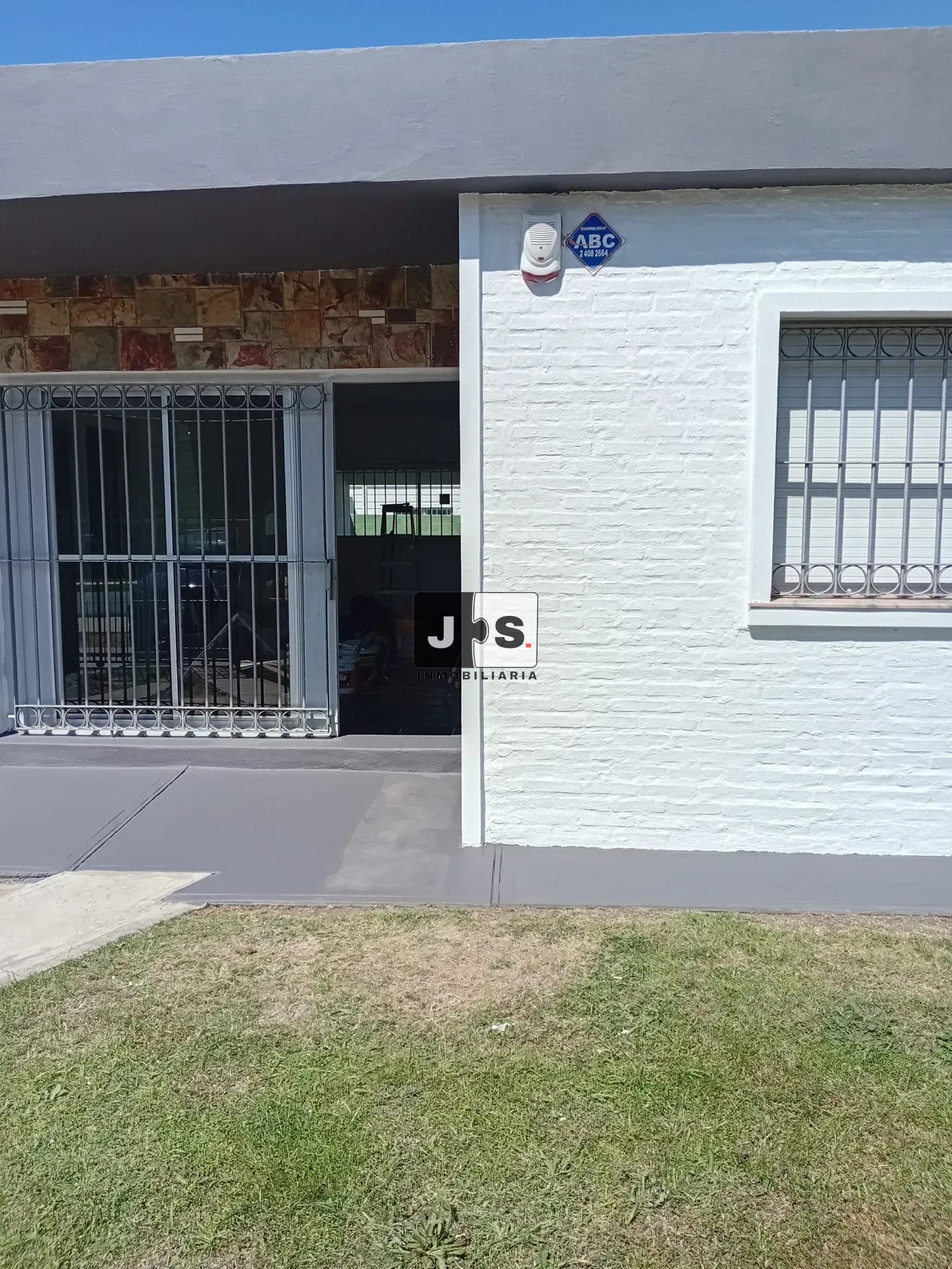 Alquilo casa de 3 dormitorios con cochera en Ciudad de la Costa · Foto 11