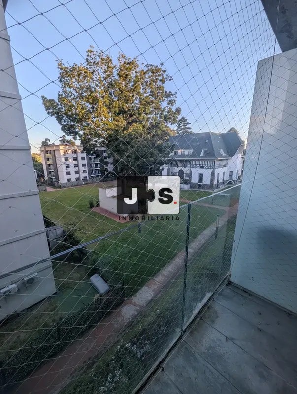 Apartamento en alquiler c/ cochera en Prado · Foto 9