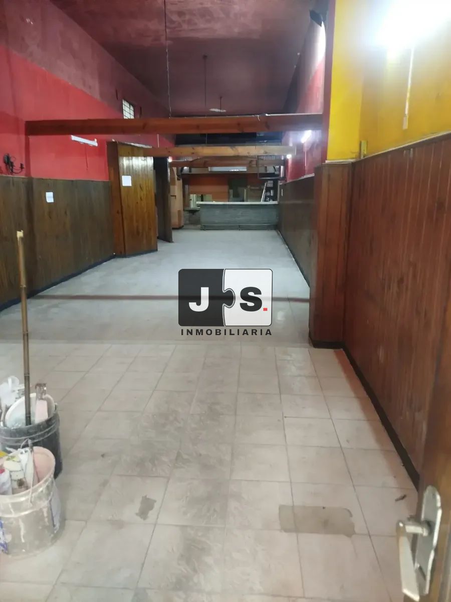 Alquilo Local Comercial en el Centro