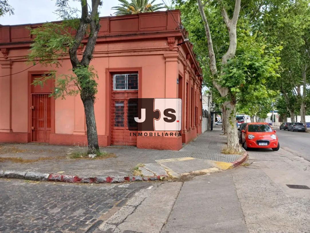 Alquilo Local dos plantas en Capurro · Foto 7