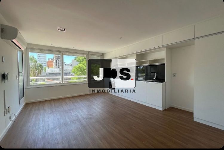 Alquiler Apartamento 1 Dormitorio C/ Cochera Punta Carretas con cochera