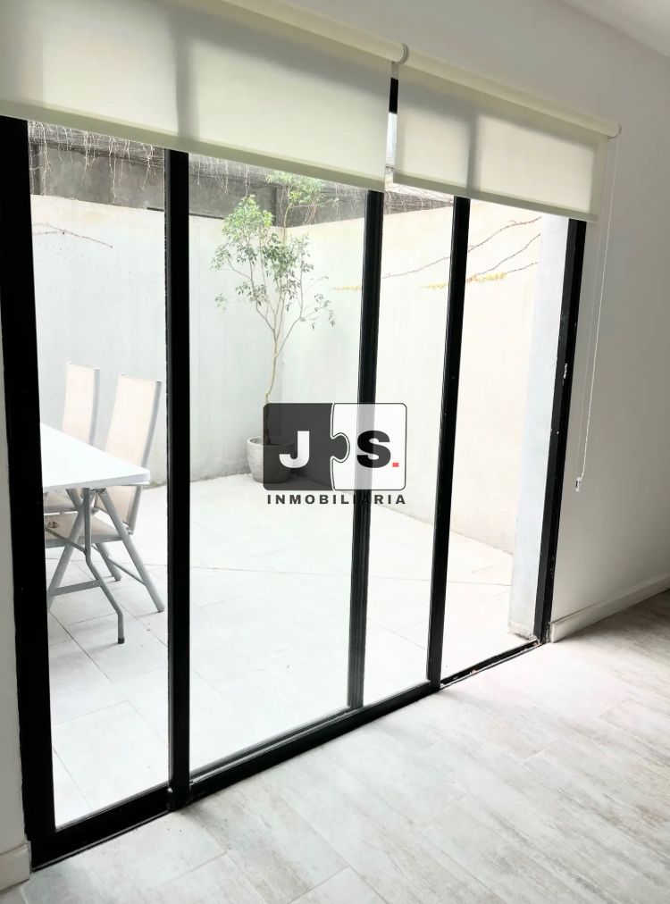 Apartamento en alquiler c/ cochera en Punta Carretas · Foto 2