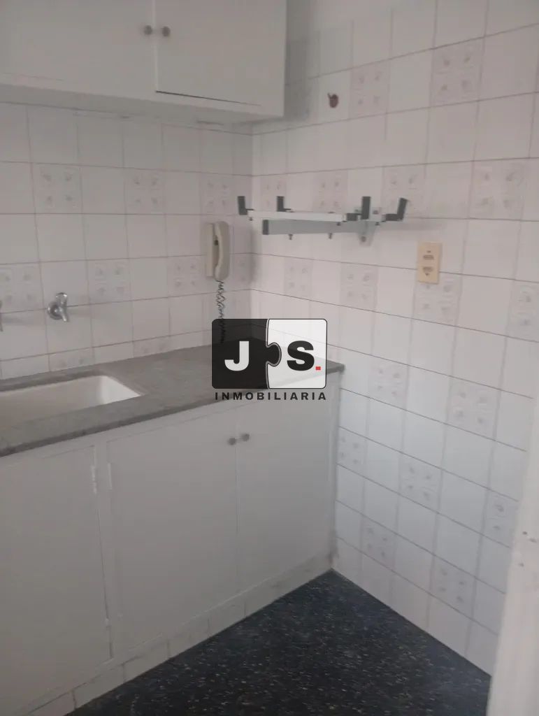 Alquilo Apartamento 1 dormitorio Centro · Foto 4