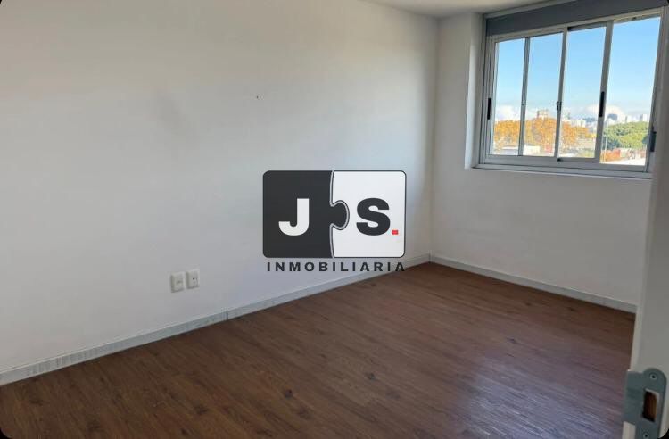 Alquiler Apartamento 2 Dormitorios Tres Cruces con cochera · Foto 7