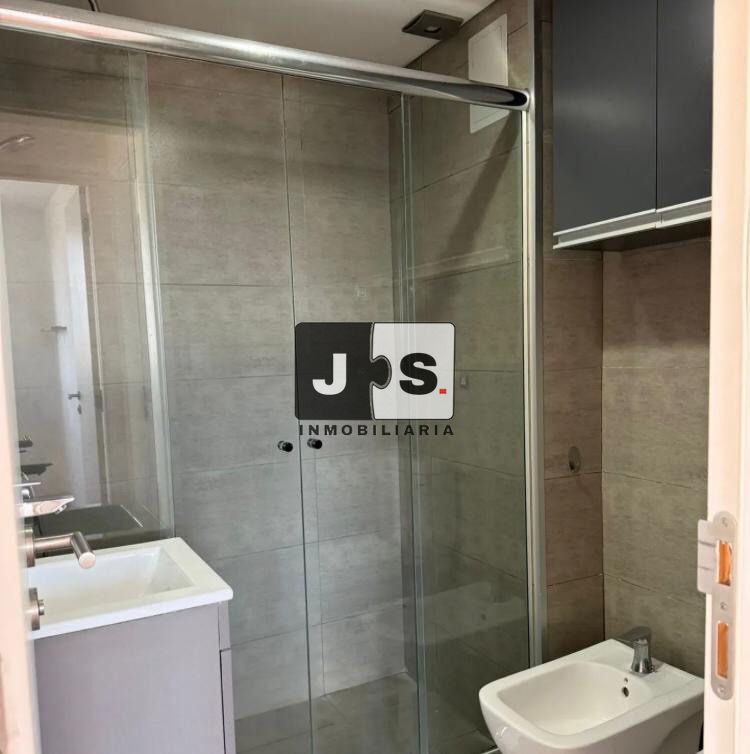 Alquiler Apartamento 2 Dormitorios Tres Cruces con cochera · Foto 9