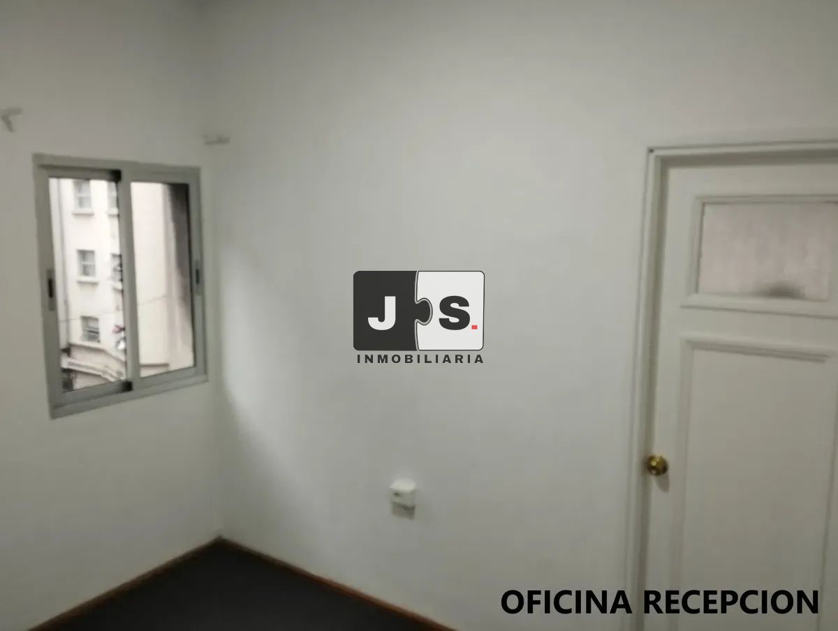 Oficina en alquiler ubicado en Ciudad Vieja · Photo 7