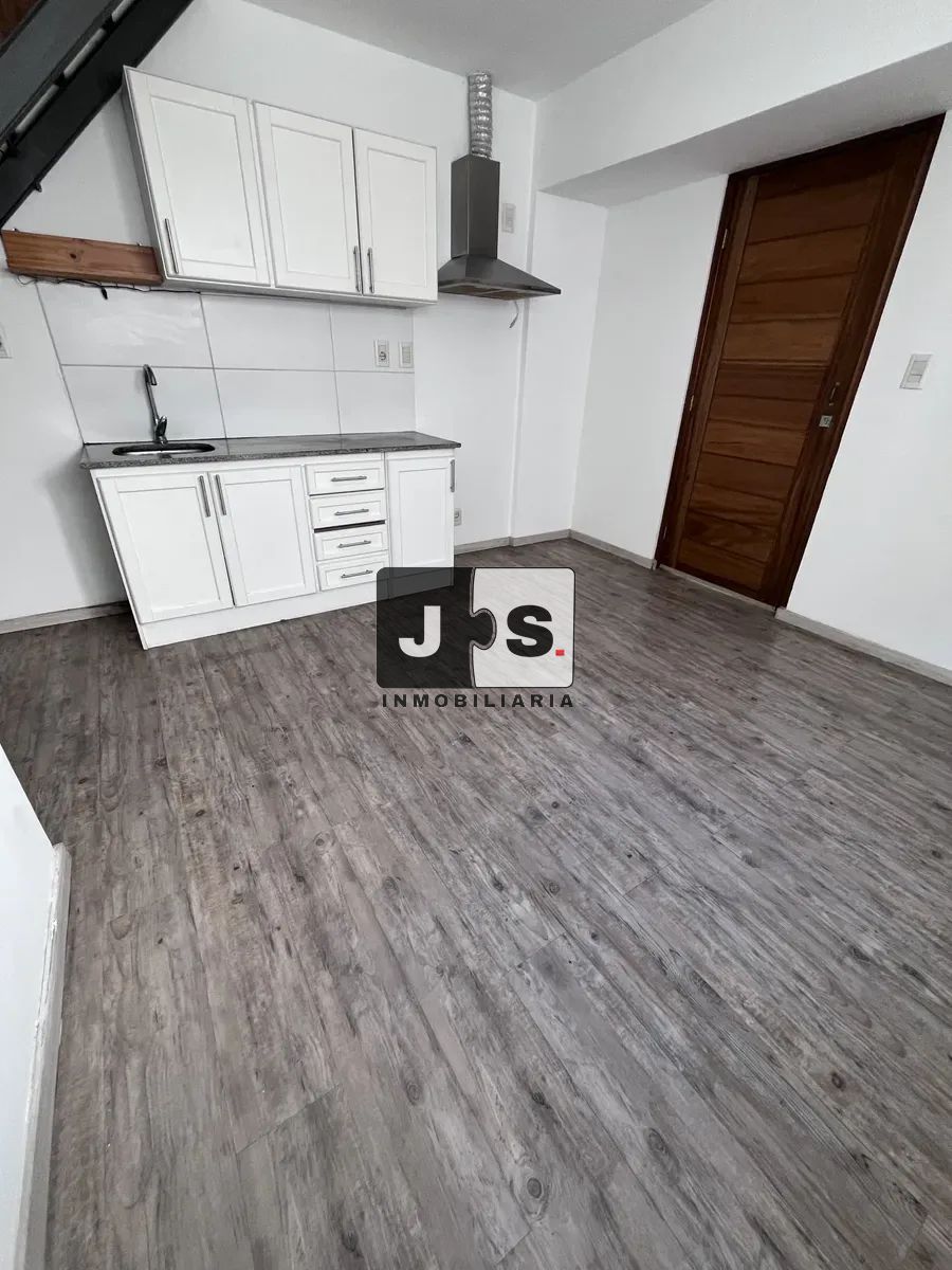 Alquilo apartamento 1 dormitorio con parrillero Cordon
