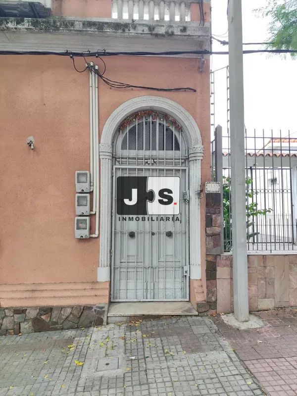 Alquilo apartamento dos dormitorios en Paso Molino