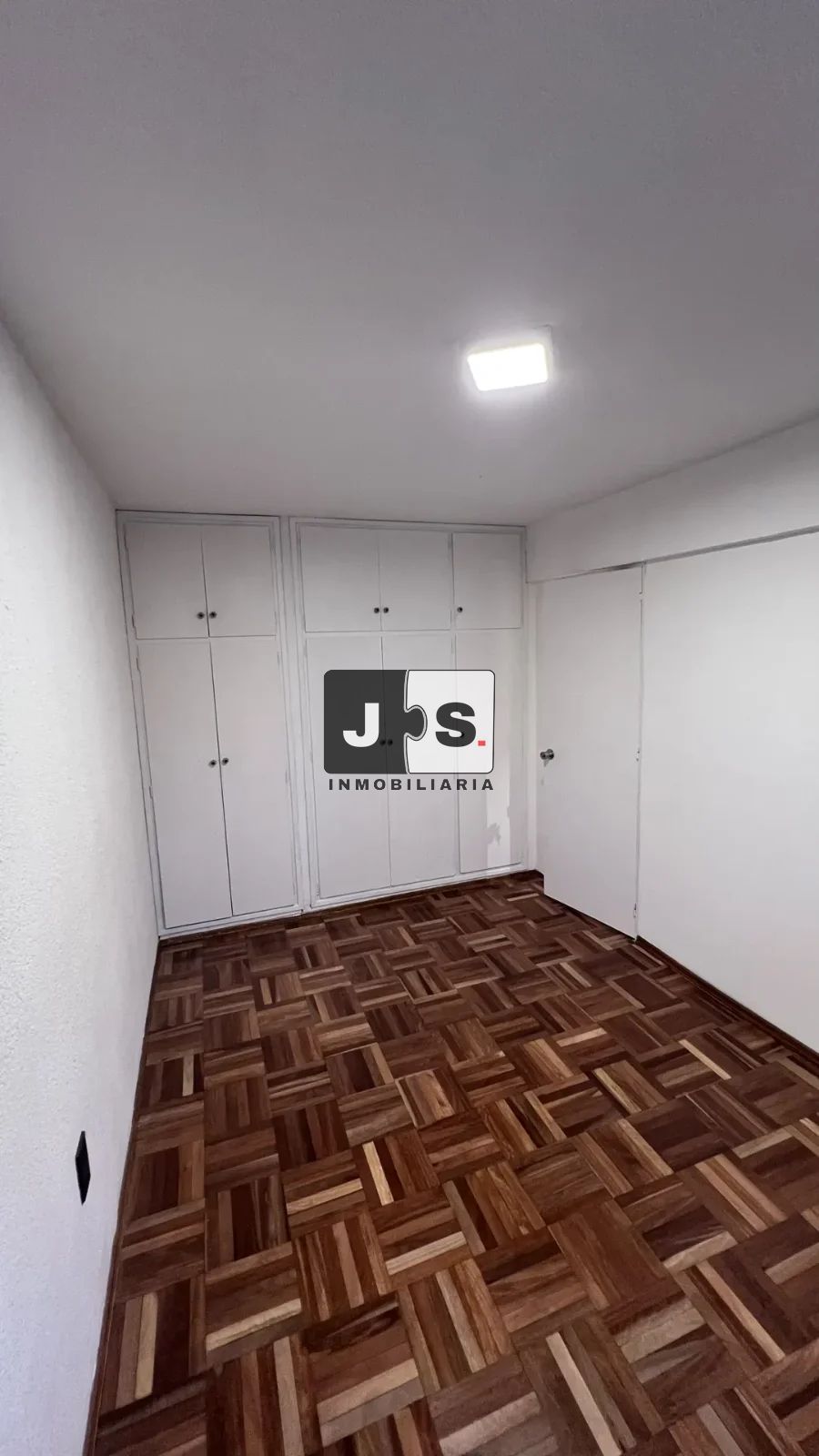 Alquilo Apartamento 3 dormitorio Barrio Centro · Foto 2