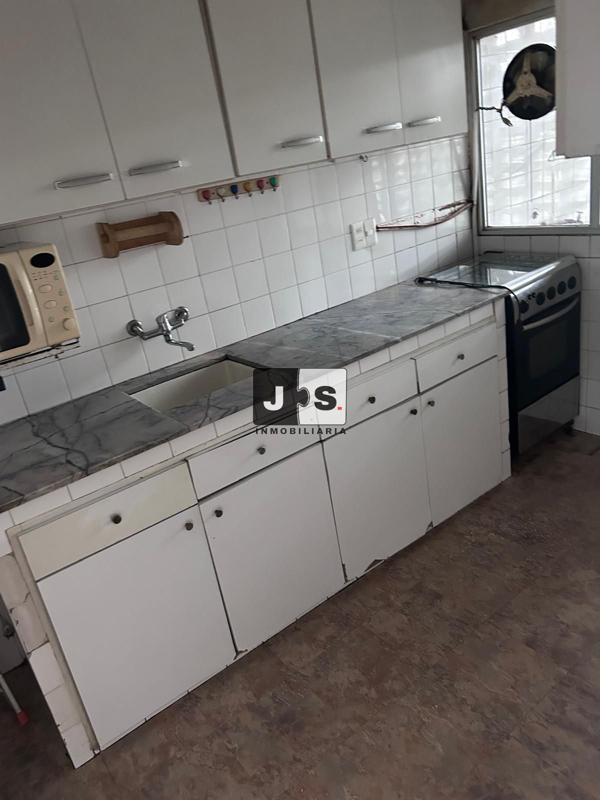 Alquilo apartamento 2 dormitorios Zona Centro · Foto 10