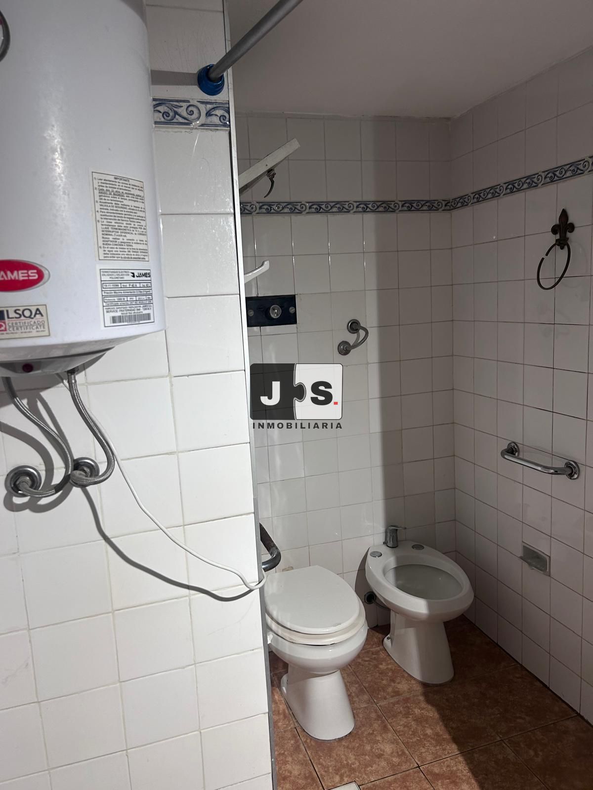Alquilo apartamento 2 dormitorios Zona Centro · Foto 7