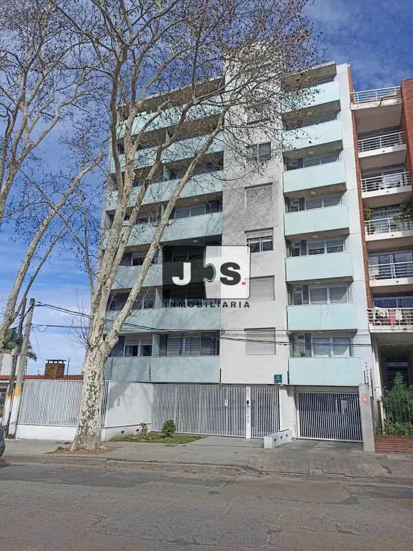 Alquilo apartamento un dormitorio en Brazo oriental