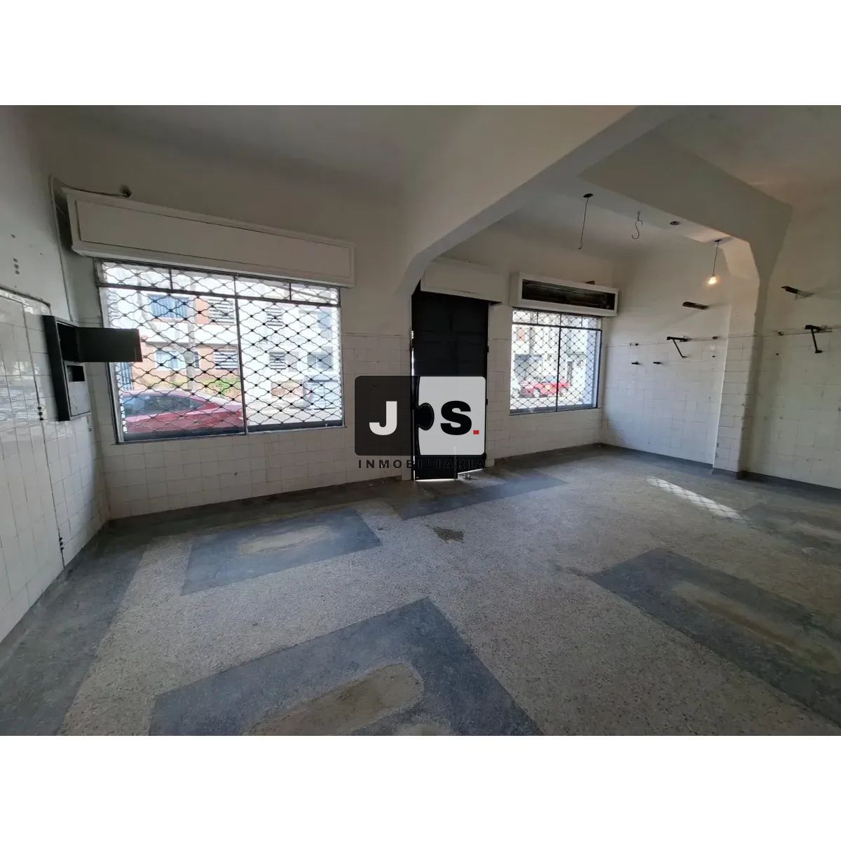 Alquilo local comercial en reducto · Foto 3