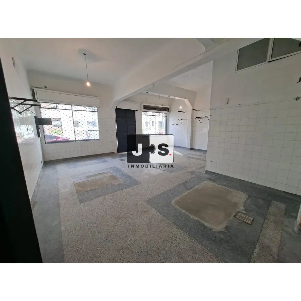 Alquilo local comercial en reducto · Foto 5