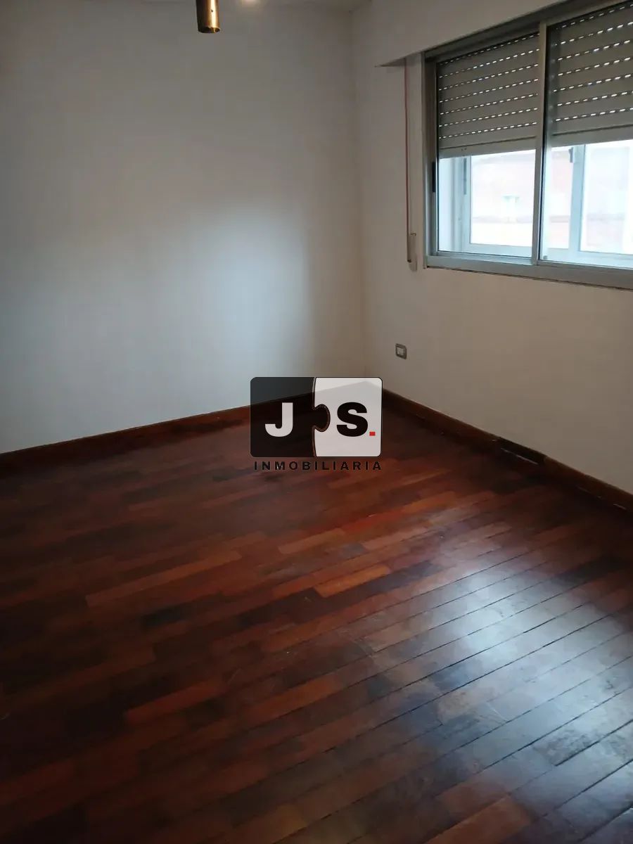 Alquiler de apartamento de 2 dormitorios en Tres cruces · Foto 11