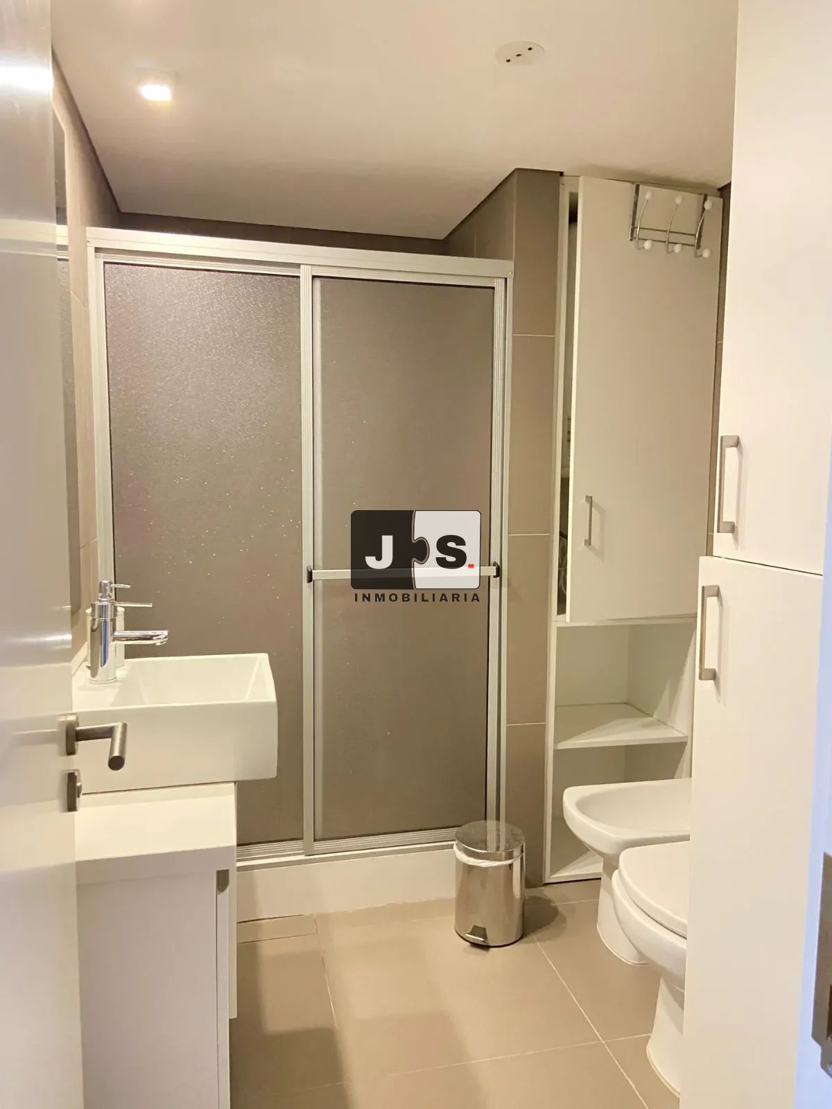 Alquilo apartamento 1 dormitorio c/balcon en Puerto Buceo · Foto 12