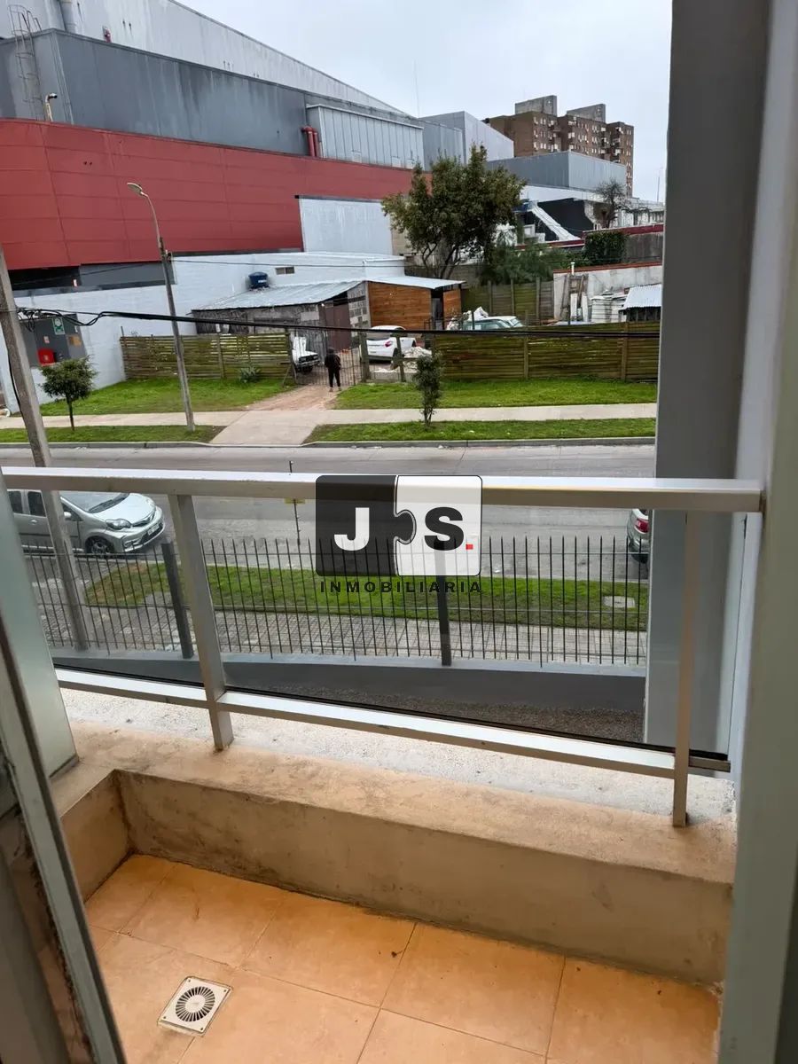 Alquiler de apartamento de 2 dormitorios en Malvin c/cochera · Foto 2