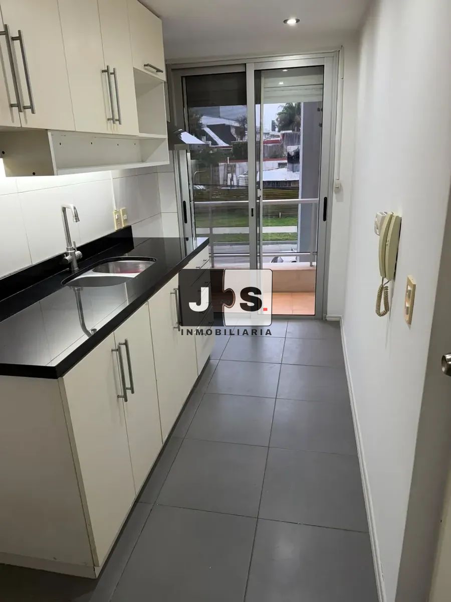 Alquiler de apartamento de 2 dormitorios en Malvin c/cochera · Foto 7