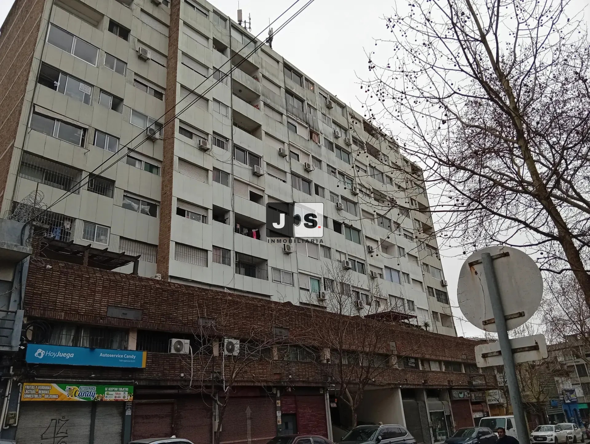 Alquilo apartamento 1 dormitorio c/ balcon Zona Centro · Foto 5